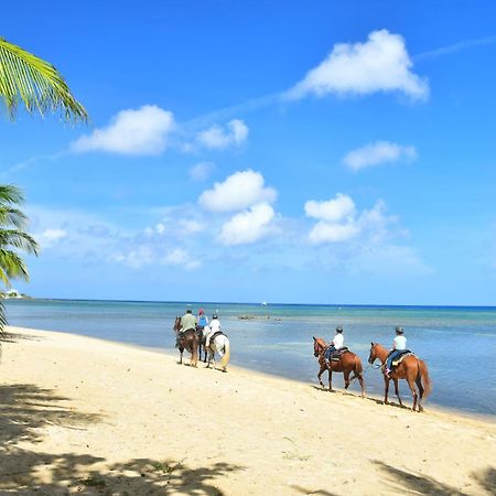 Anthony'S Key Resort Sandy Bay ภายนอก รูปภาพ