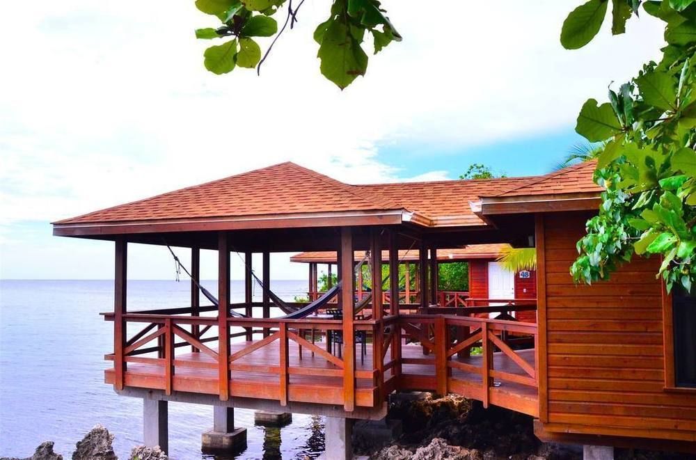 Anthony'S Key Resort Sandy Bay ภายนอก รูปภาพ